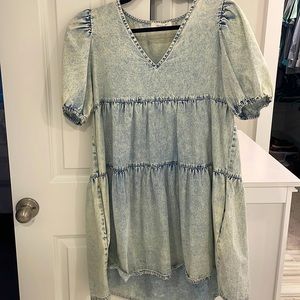 Acid wash v neck dress